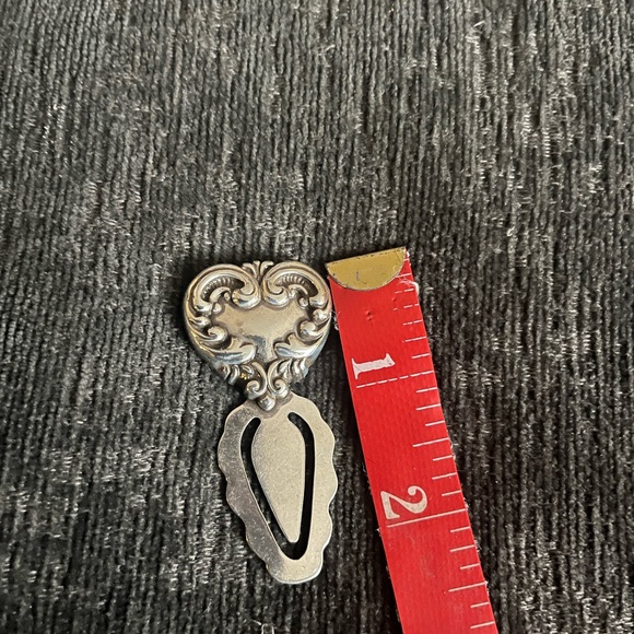 Brighton Silver Heart bookmark clip - Picture 6 of 6